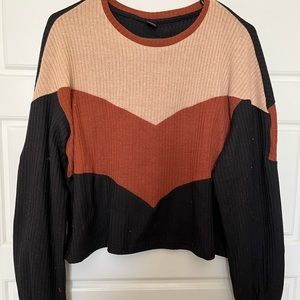 SHEIN Plus Chevron Crop Sweater